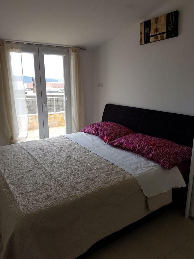 Apartment Dijana Kaštela 外观 照片