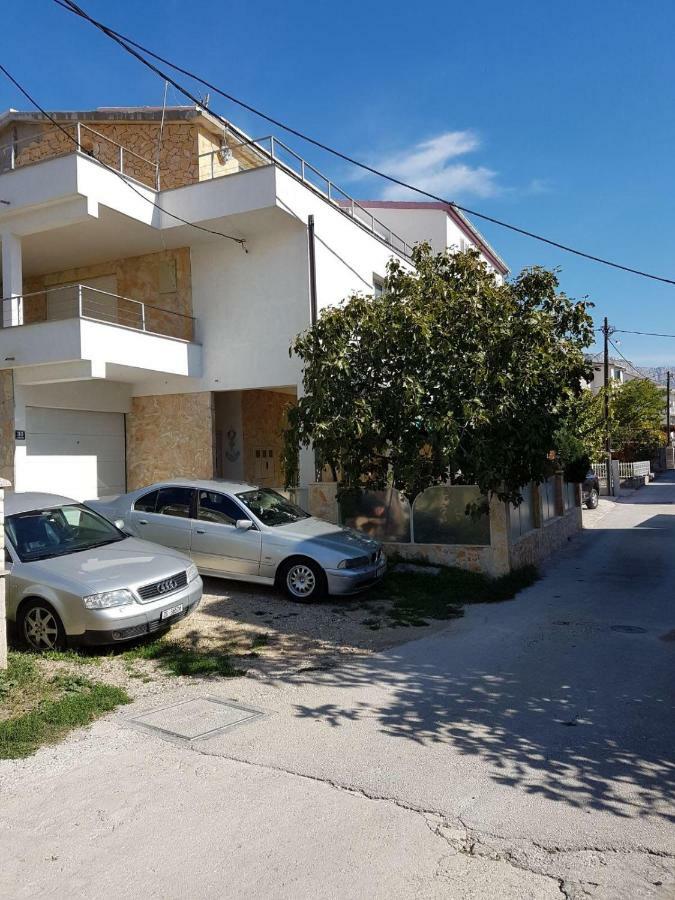 Apartment Dijana Kaštela 外观 照片