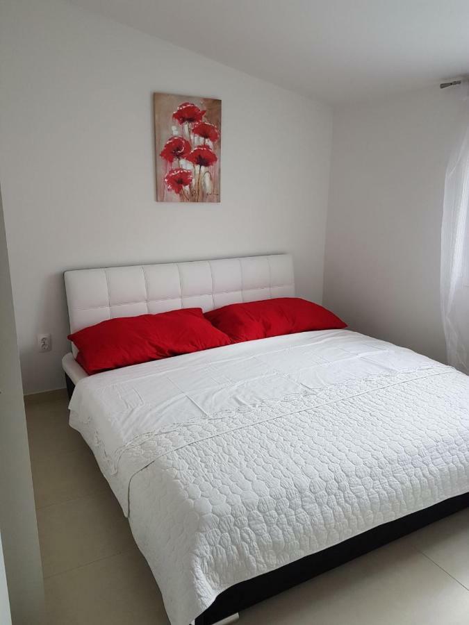 Apartment Dijana Kaštela 外观 照片
