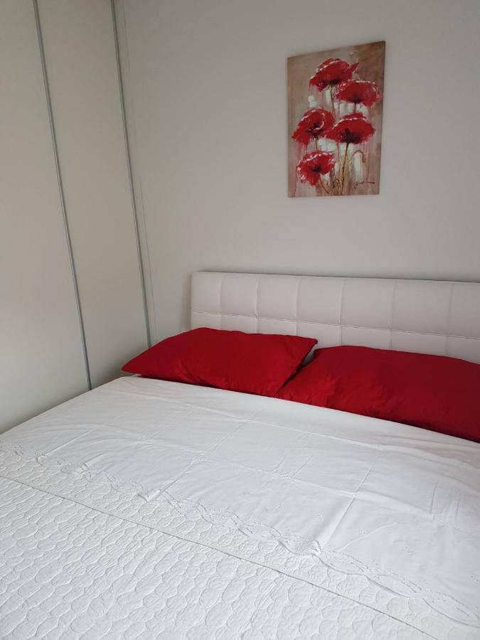 Apartment Dijana Kaštela 外观 照片