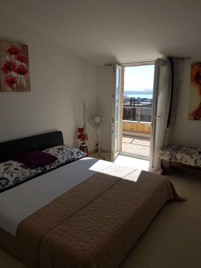Apartment Dijana Kaštela 外观 照片